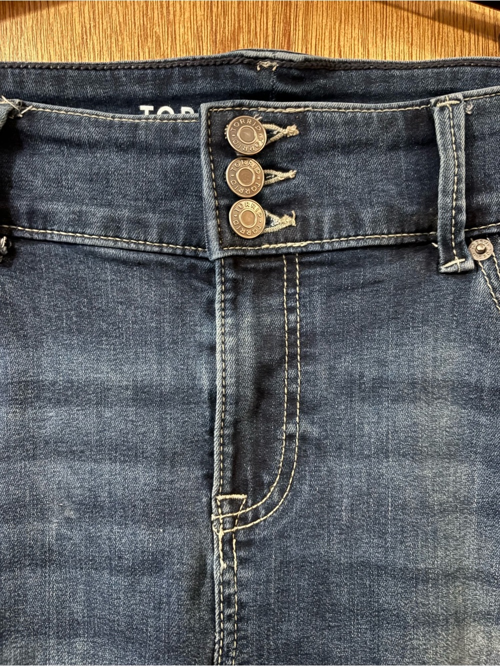 torrid Jegging High-Rise Skinny Jeans Extra Short Length - Picture 2 of 6